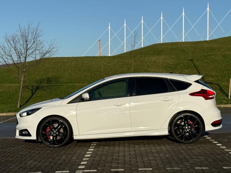 2016 Ford Focus 2.0 TDCi 185 ST-3 5dr HATCHBACK Diesel Manual