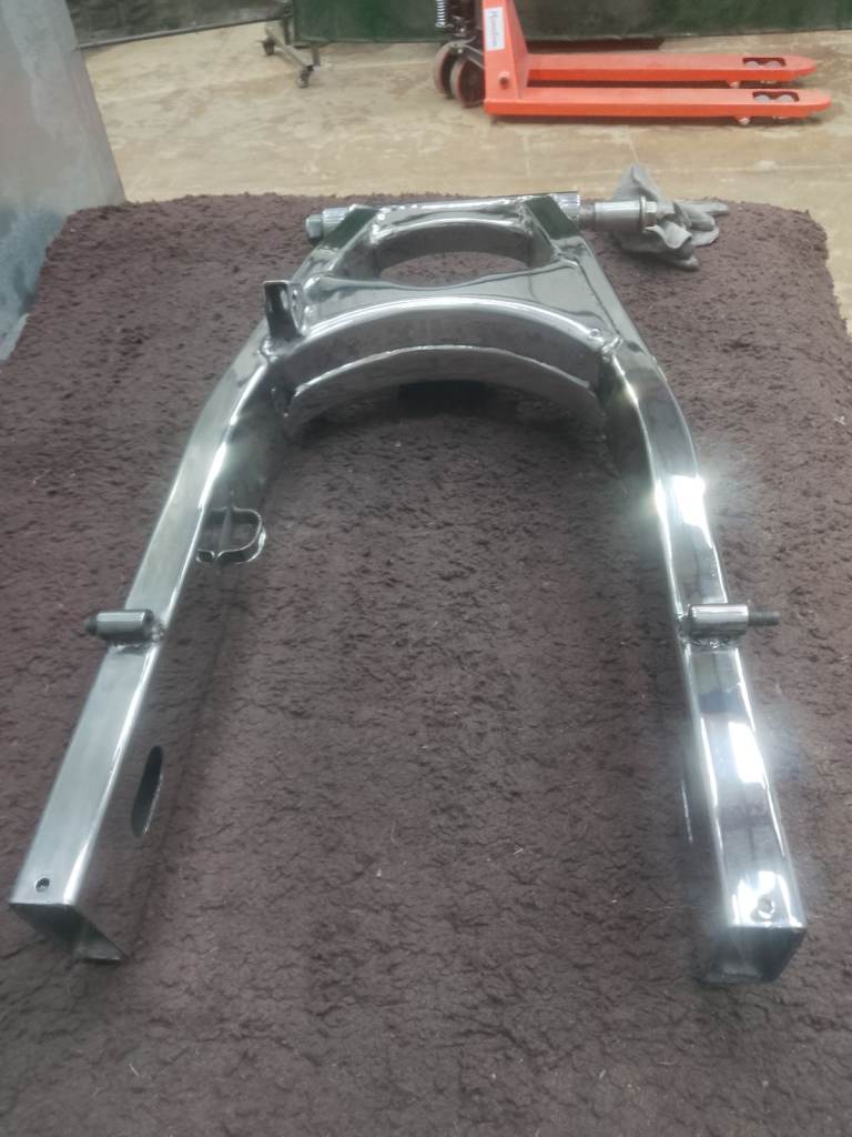 Suzuki 600s bandit mk1 swing arm