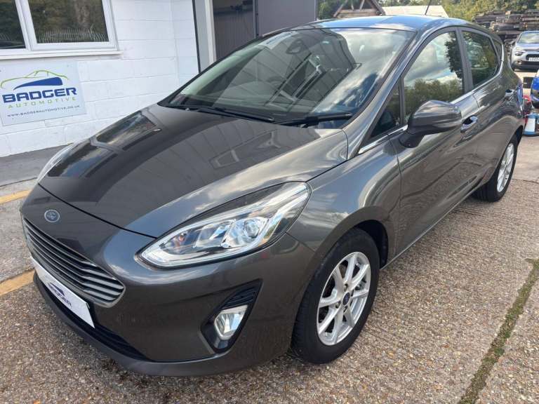 2017 Ford Fiesta 1.1 Ti-VCT Zetec Euro 6 (s/s) 5dr HATCHBACK Petrol Manual