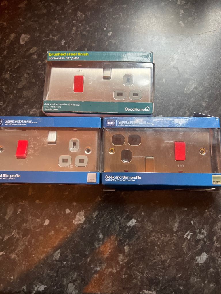 Cooker control sockets