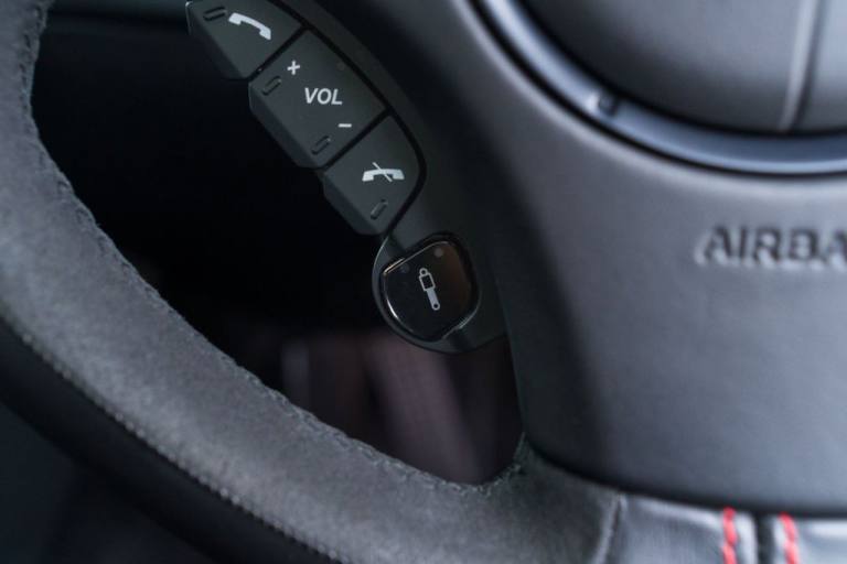 2017 Aston Martin Vanquish Vanquish S Coupe Coupe Petrol Automatic