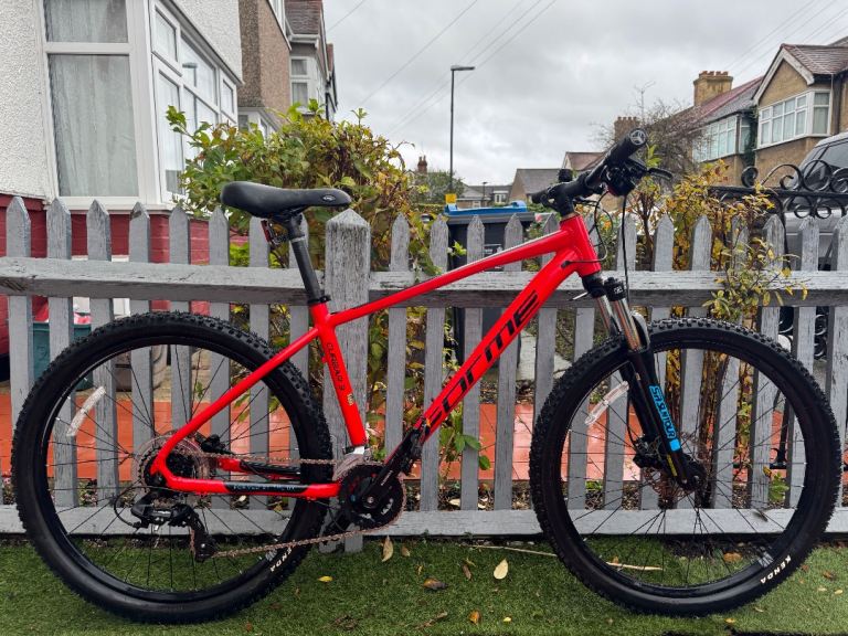 image for Almost New Forme Cubar 3 27,5” Mountain bike 