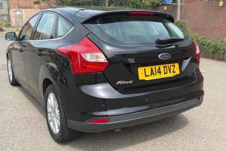 2014 Ford Focus 1.6 TDCi 115 Titanium Navigator 5dr HATCHBACK DIESEL Manual