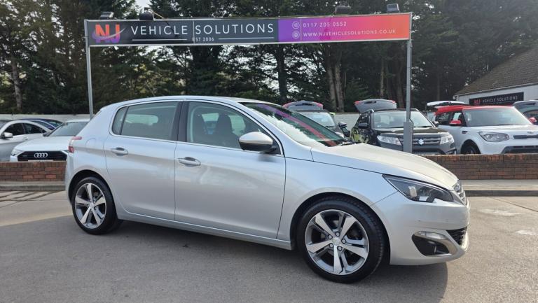 2015 Peugeot 308 1.6 HDi 115 Allure 5dr HATCHBACK Diesel Manual