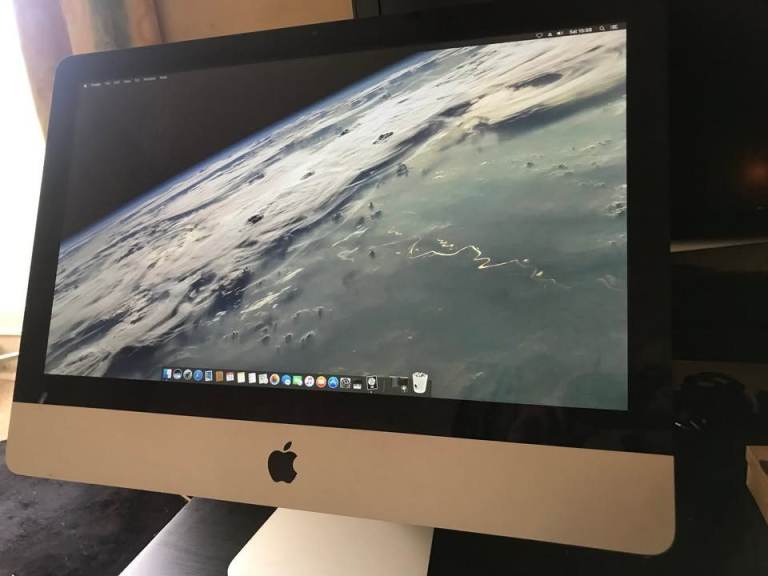 Music Production Home Studio iMac 21.5" 2011 Logic Pro x