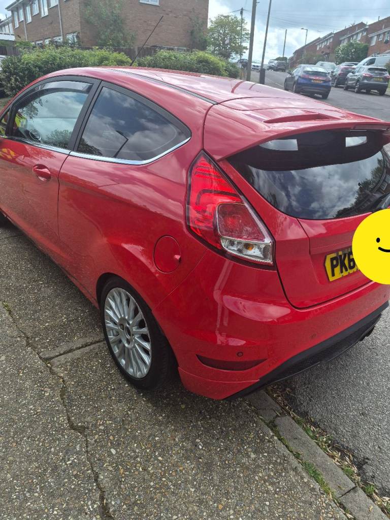 Ford, FIESTA, Hatchback, 2016, Manual, 1241 (cc), 3 doors