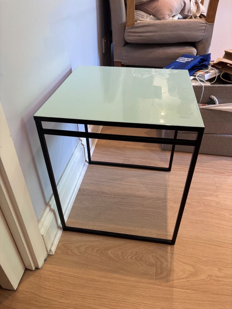 Green-top table