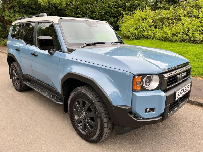  Toyota Land Cruiser 2.8D First Edition Auto 4WD Euro 6 (s/s) 5dr (LWB) Diesel Automatic