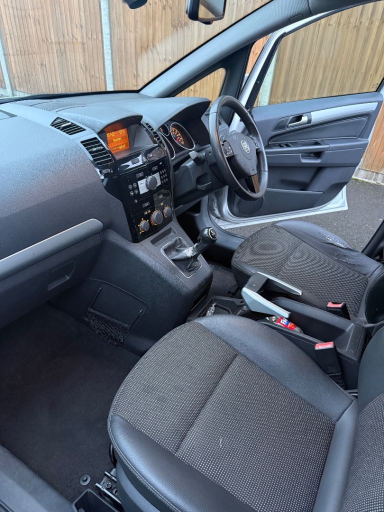 Vauxhall, ZAFIRA, MPV, 2008, Manual, 1796 (cc), 5 doors