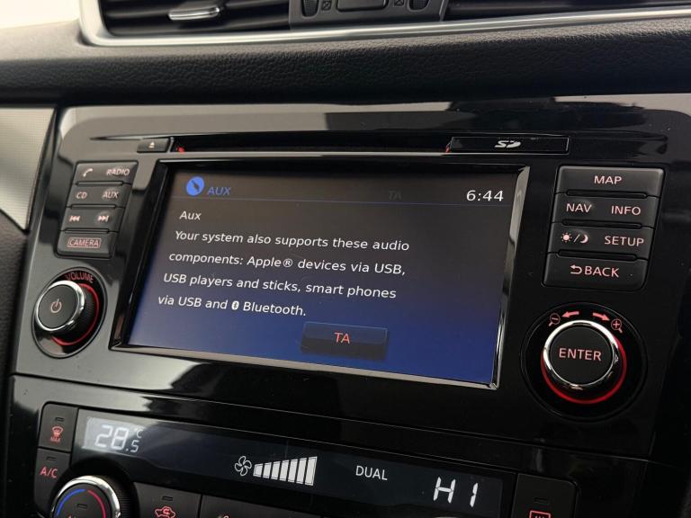 2017 Nissan Qashqai 1.5 dCi N-Connecta 5dr HATCHBACK DIESEL Manual