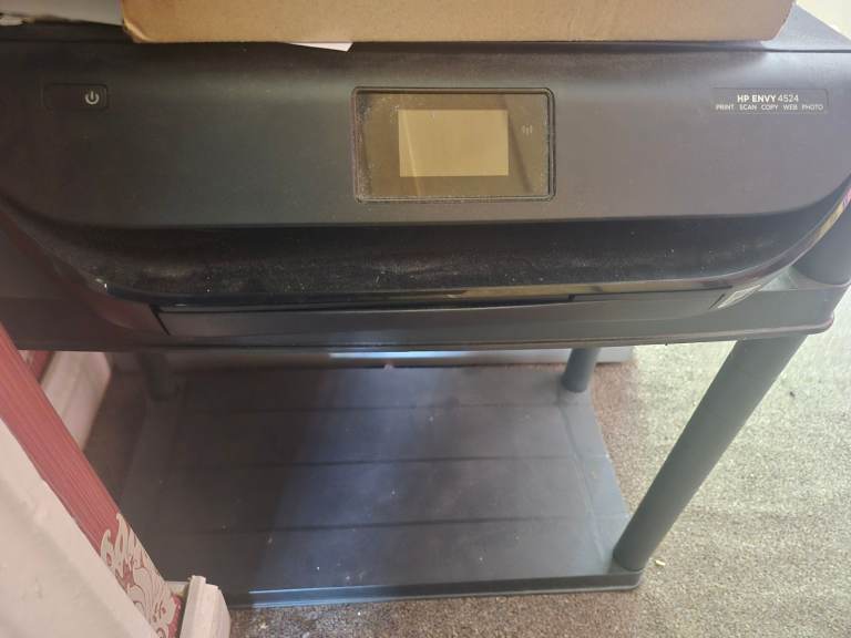 HP ENVY 4520 Printer – Black, Fair Condition
