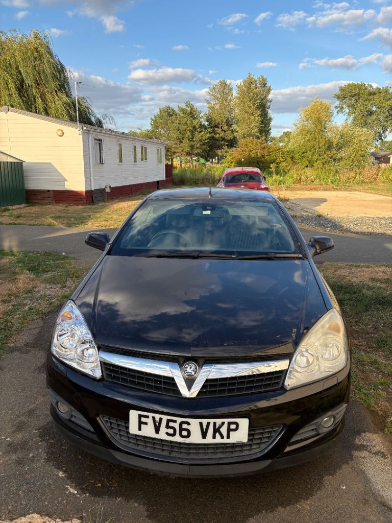 Vauxhall, ASTRA, Convertible, 2007, Manual, 1910 (cc), 3 doors