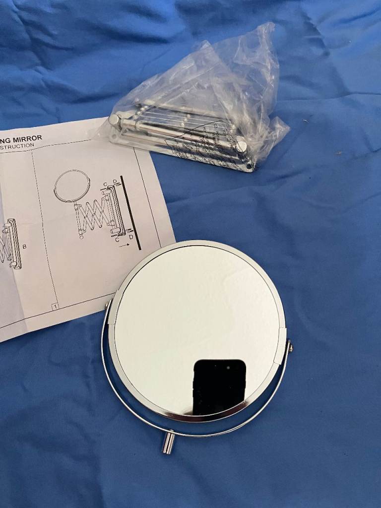 EXTENDING MAGNIFYING SHAVING MIRROR, CHROME. FIXES TO WALL - NEW WITHOUT BOX