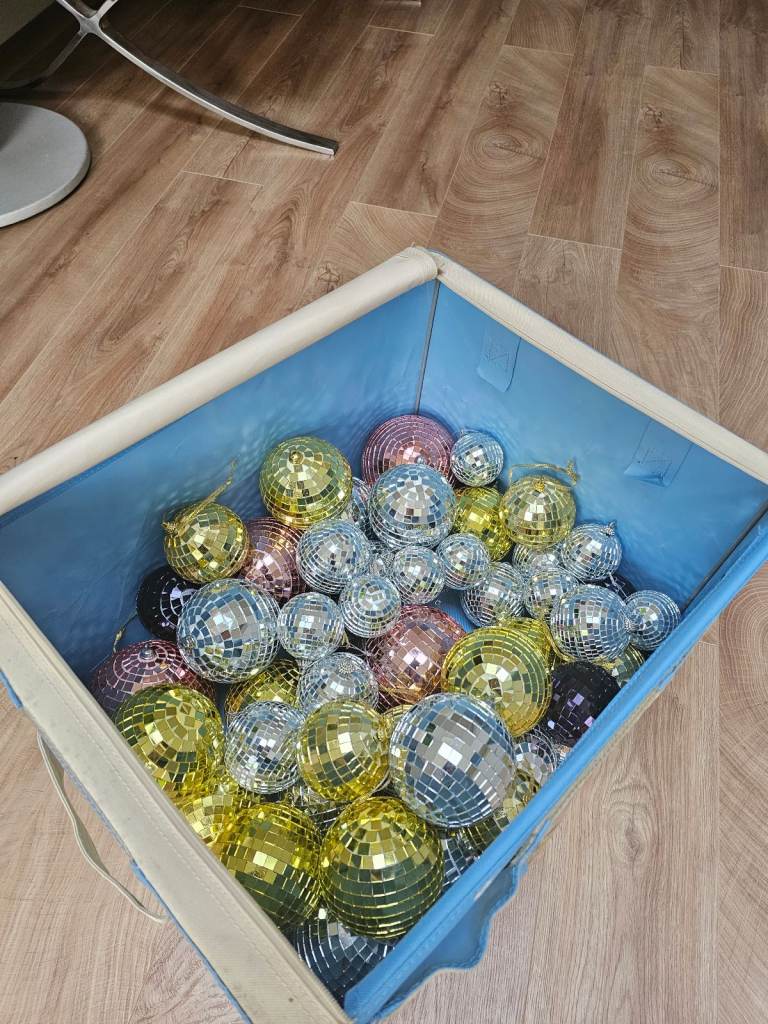 Disco ball, decoration mirror ball for sale