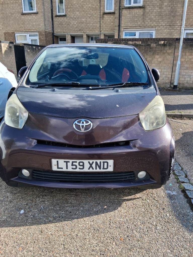 Toyota, IQ, Hatchback, 2009, Manual, 998 (cc), 3 doors