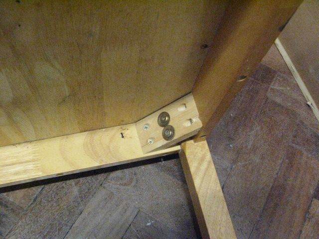 Wooden Table . Size : H=74cm , W=69cm , D=69cm