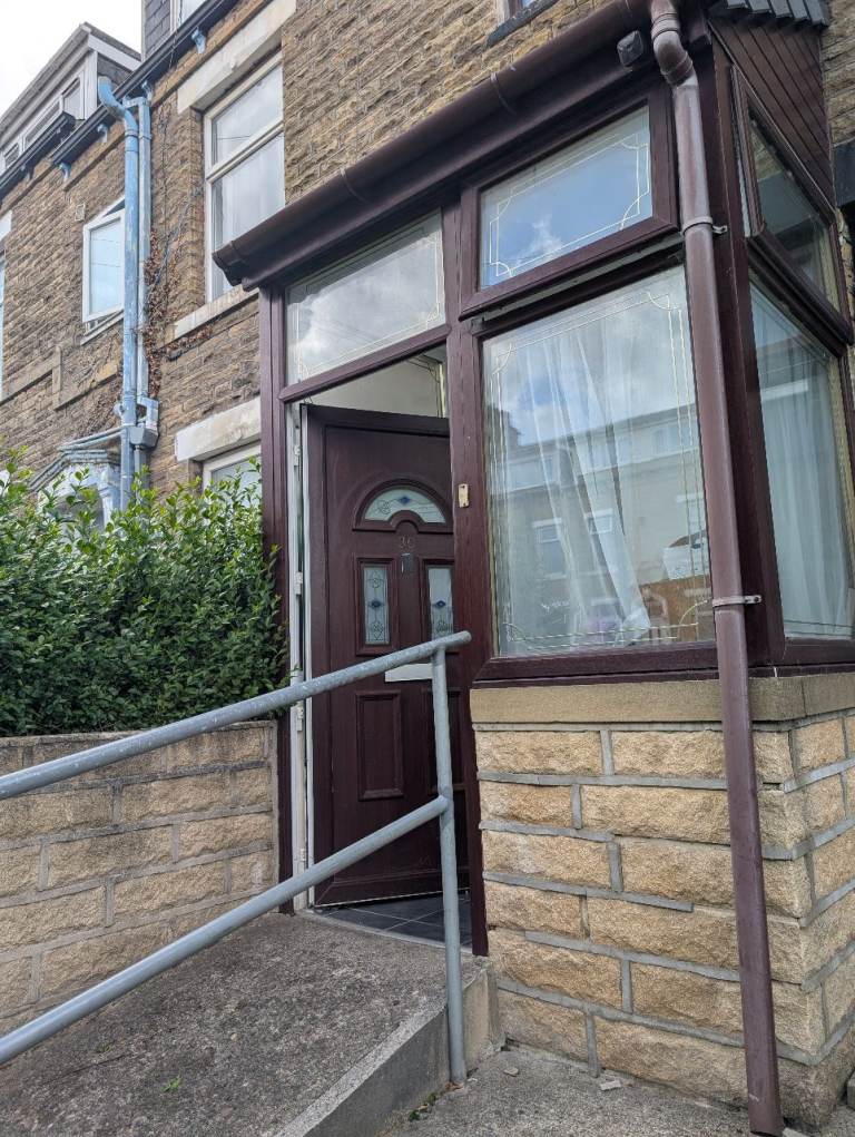 House to rent Bradford 7 