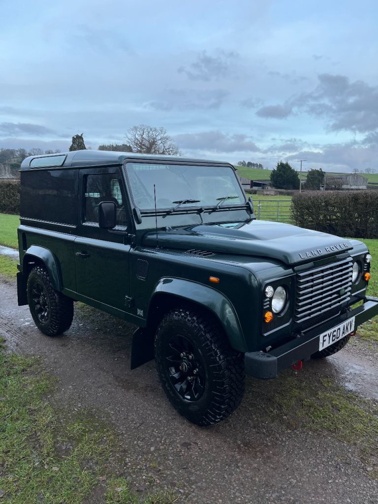 Land Rover, DEFENDER, Panel Van, 2010, Manual, 2401 (cc)