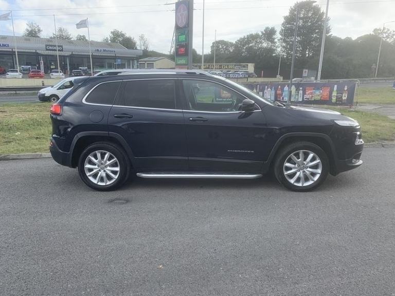 2014 Jeep Cherokee Limited 2.0 M-Jet - New MOT - Only 89000 miles