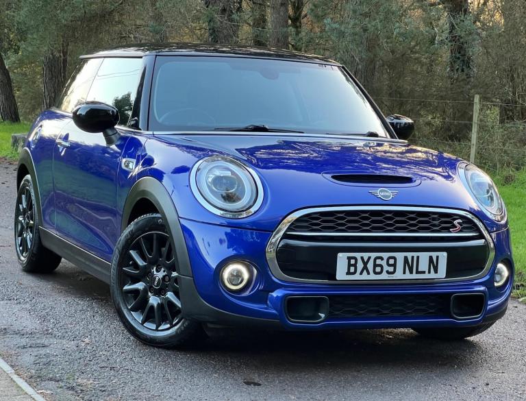 2019 MINI Hatch 2.0 Cooper S Classic Euro 6 (s/s) 3dr HATCHBACK Petrol Manual