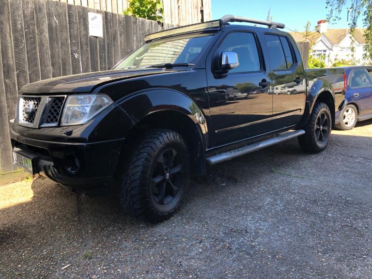 2008 Nissan Navara D/Cab Pickup Long Way Down 2.5dCi 169 4WD PICK UP Diesel Manual