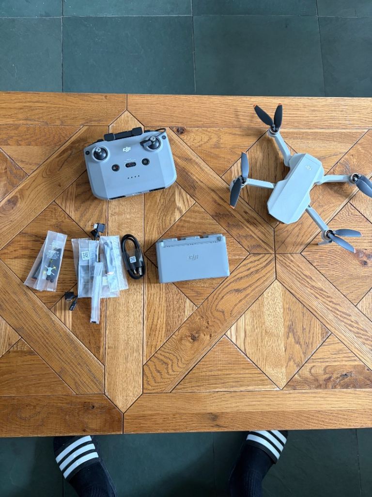 DJIMini 4K Fly More Combo Drone