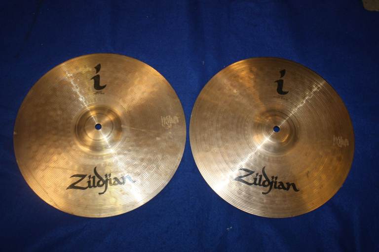 image for Zildjian i Series 14in Hi Hat Cymbals (Top 1020 grams Bottom 1159 grams) Great Condition £125 ono