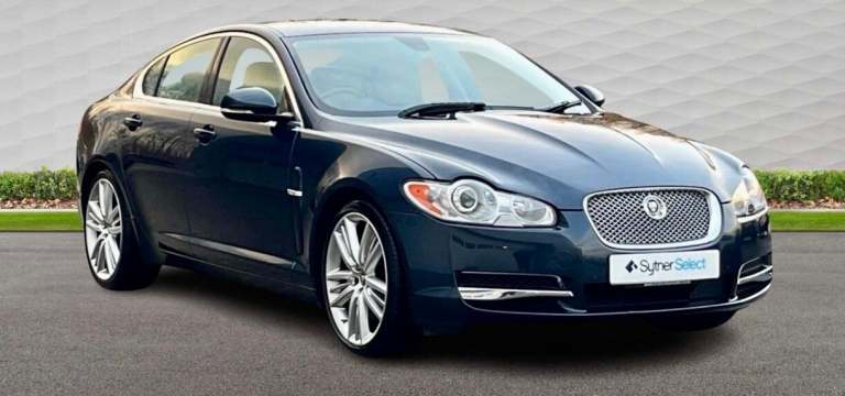 2010 Jaguar XF 3.0d V6 S Portfolio 4dr Auto SALOON DIESEL Automatic