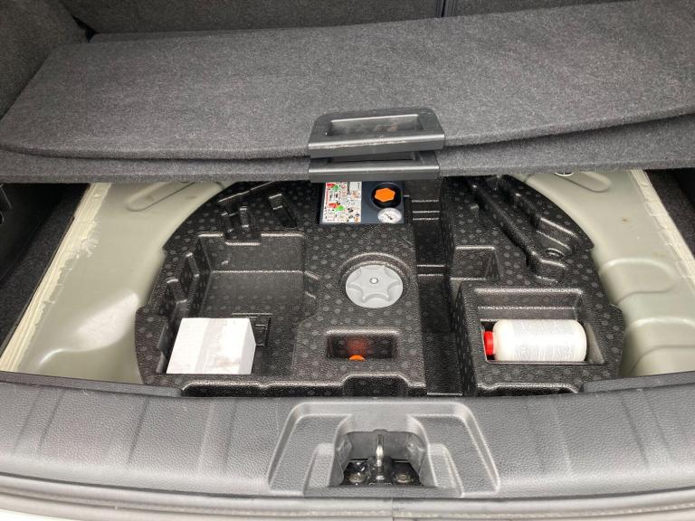 2019 Nissan Qashqai 1.3 DiG-T N-Connecta 5dr HATCHBACK PETROL Manual