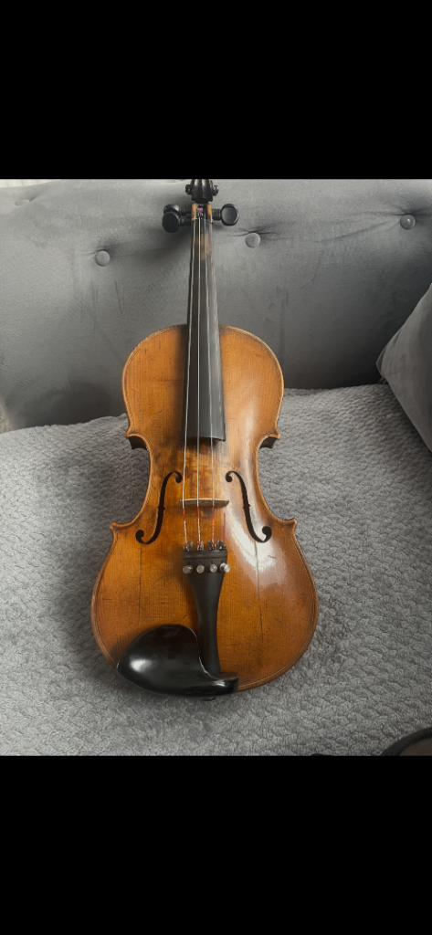 Handmade Antique Italian Violin with Certificate – Ready to Play