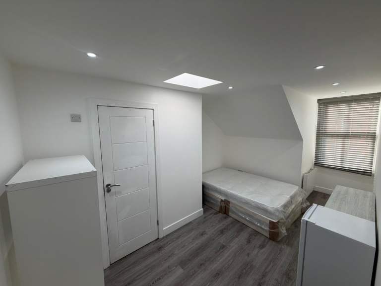 BENEFITS ACCEPTED - Studio Flat Available in Blackheath Lewisham SE13