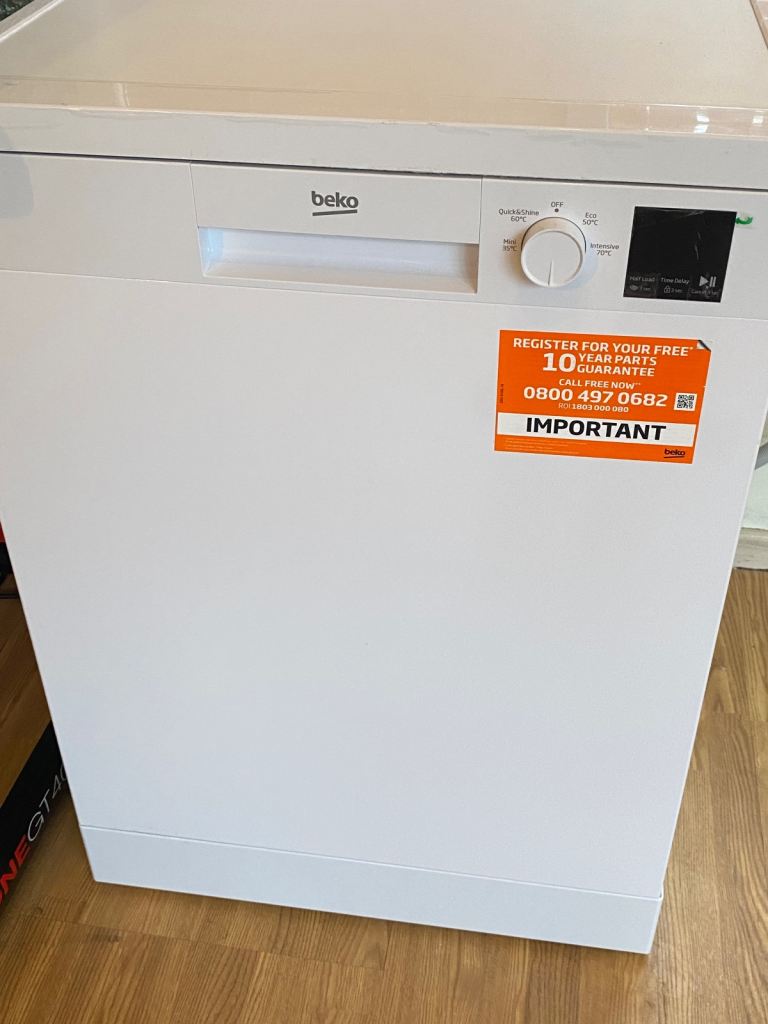 Beco full-size dishwasher 
