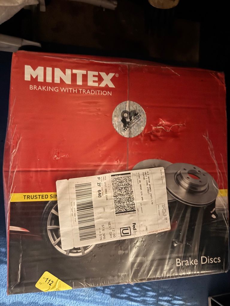 BMW X6 or 6 Series Rear Discs and Pads