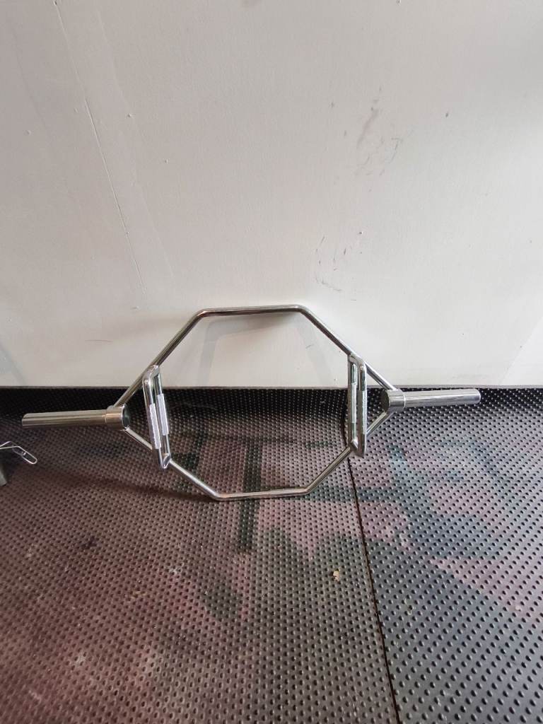 Olympic shrug and trap bar