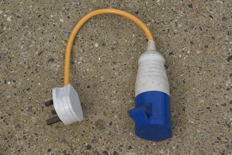 Electric Hook up adaptor