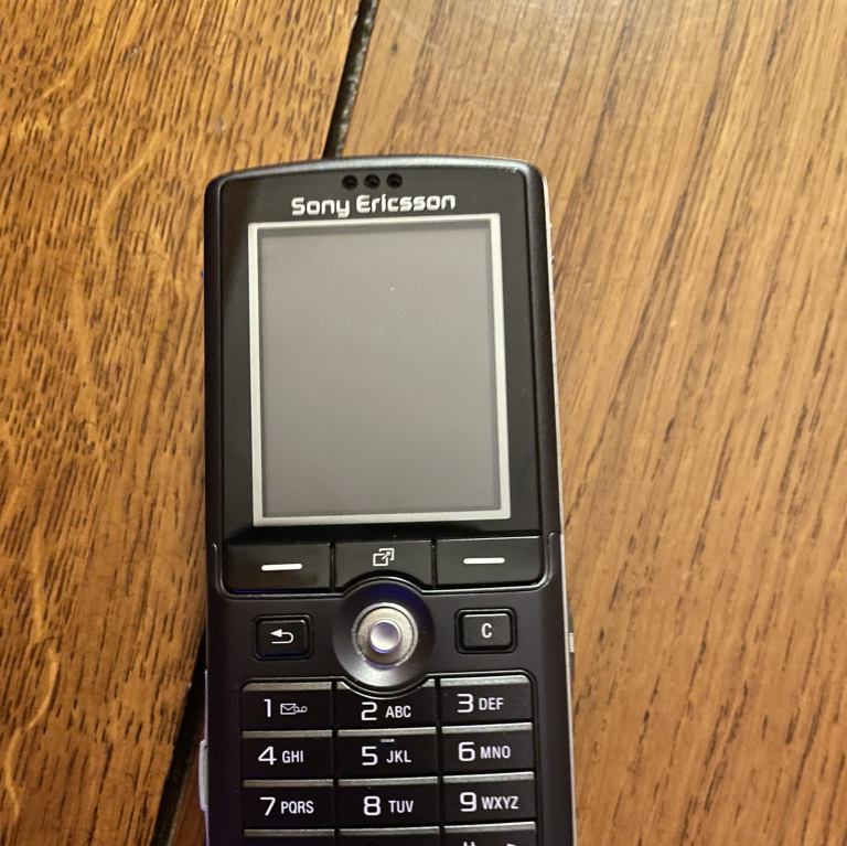 Sony Ericsson K750i Mobile Phone 