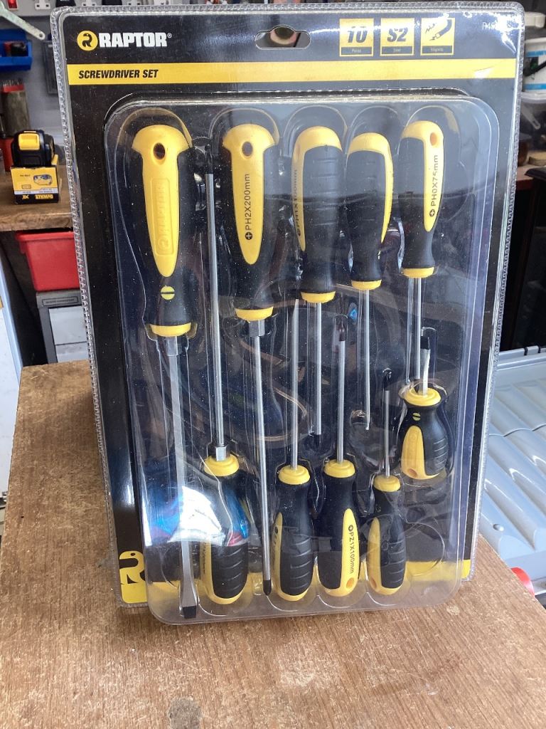 Raptor Screwdriver Set (10 Piece) – Brand New