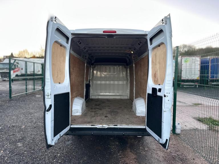 2023 Citroen Relay 2.2 BlueHDi H2 Van 140ps Enterprise Edition PANEL VAN DIESEL Manual