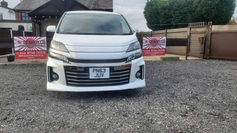 reserved deposit recieved!!!!!!!Toyota vellfire gs auto 7 seats fresh japanese 