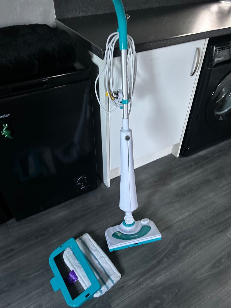 Steam mop as new 
