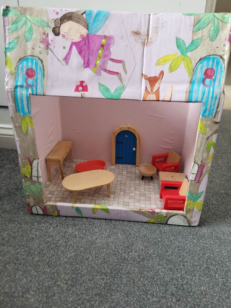 Doll house with furniture (handmade)