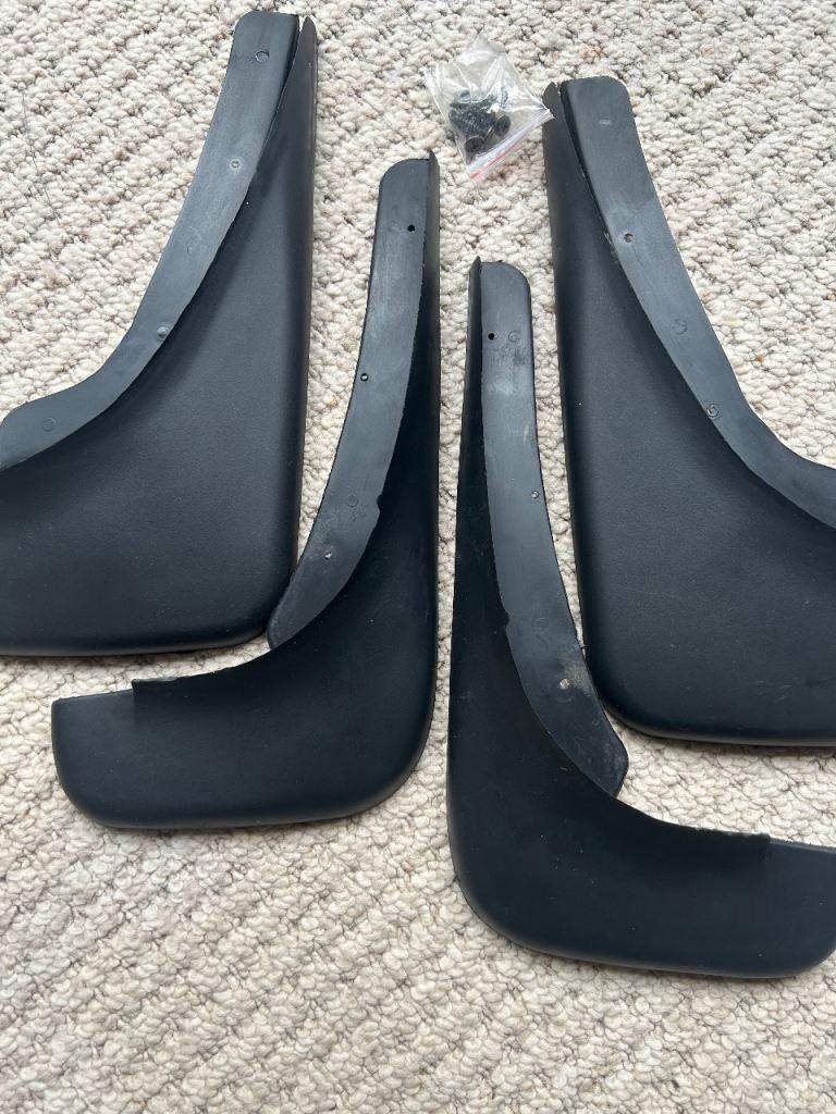 VW Golf mk 4 set of mud flaps