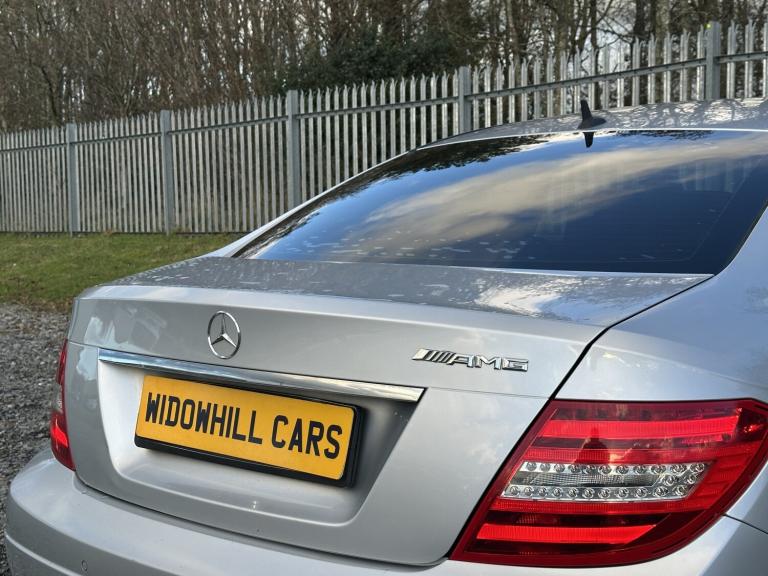 MERCEDES-BENZ C CLASS 1.8 2011