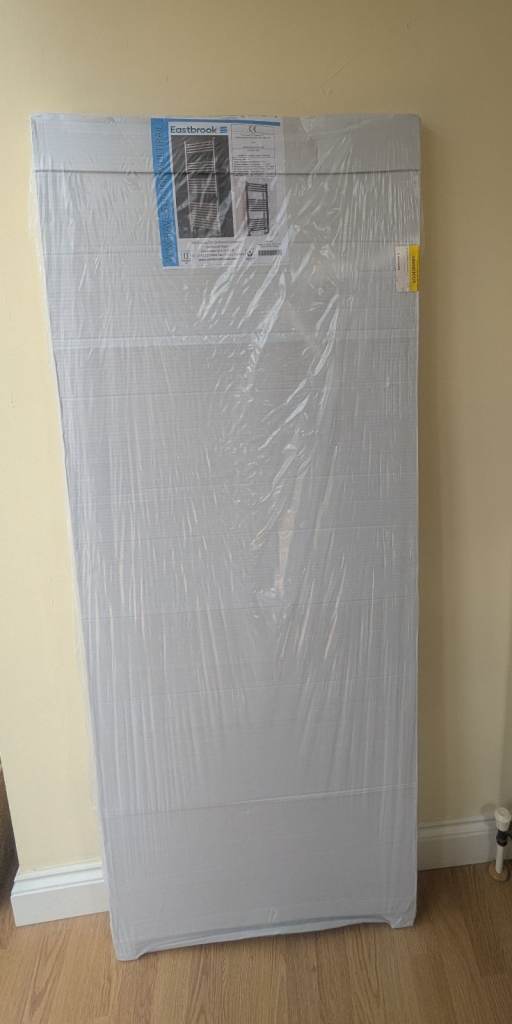 Matt White Heated Towel Rail 1600x600. Brand New, Never Opened 