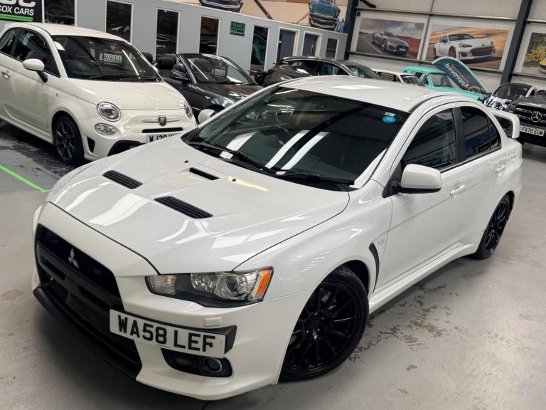 Mitsubishi Lancer 2.0T EVO X GSR FQ-300 Saloon 4dr Petrol SST 4WD Euro 4 (290 ps) Petrol Automatic