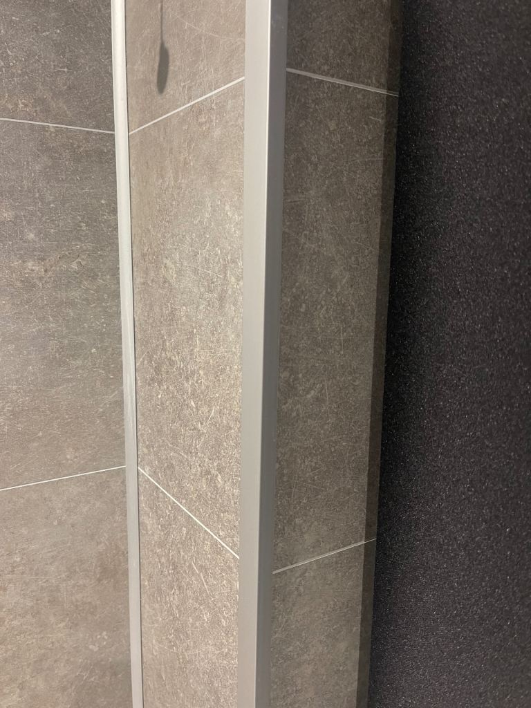 image for L Shape Trim - wall panelling - silver/grey/satin 