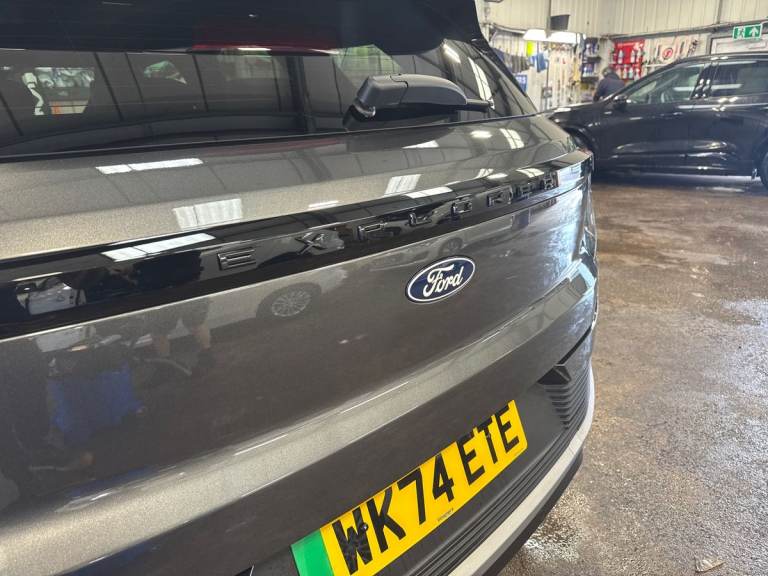 2024 Ford Explorer 250kW Premium 79kWh AWD 5dr Auto [Driver Assist] Estate Electric Automatic