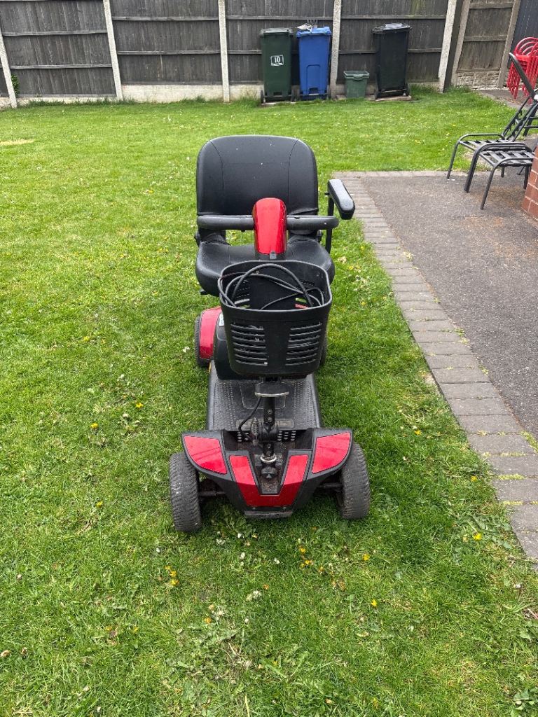 Go go mobility scooter 