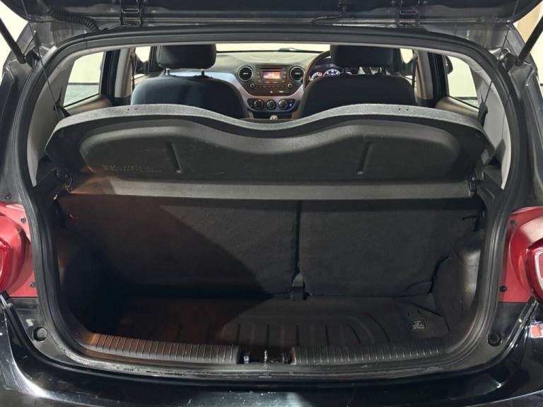 2014 Hyundai i10 1.0 SE 5dr HATCHBACK PETROL Manual