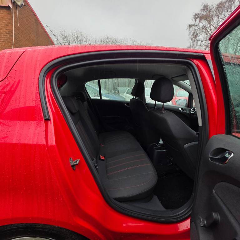 VAUXHALL CORSA D SXi EDITION FACELIFT 1.2 PETROL YEAR 2012 £35 ROAD TAX PER YEAR 12 MONTHS MOT